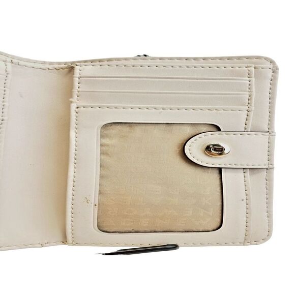 Kate Spade Cream and Black Leather wallet. - Picture 6 of 6